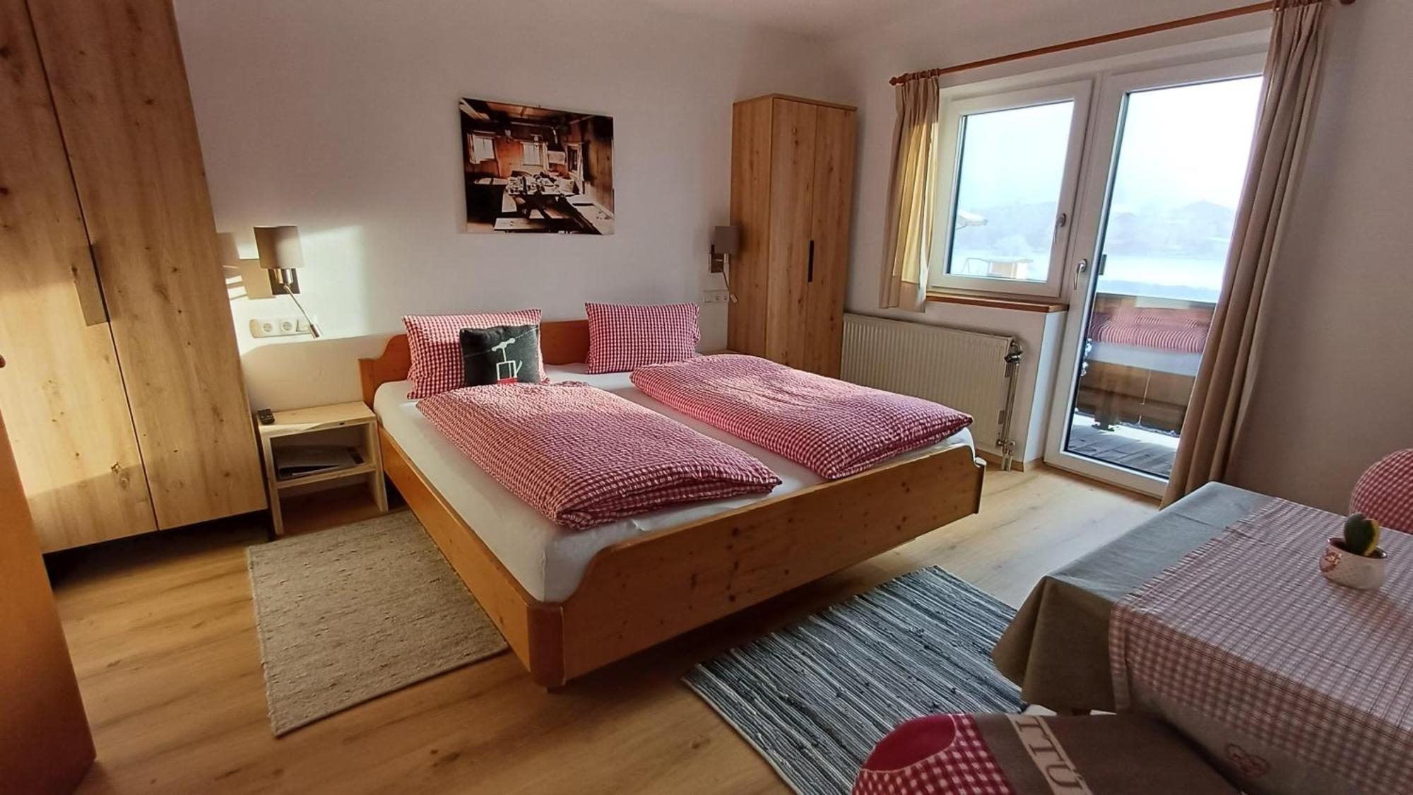 Haus Barbara Bed & Breakfast เซิลล์ ภายนอก รูปภาพ